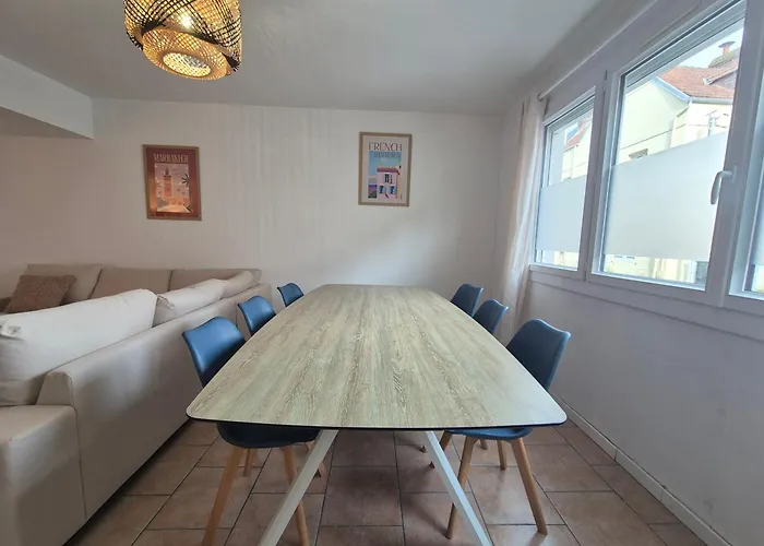 Holiday home Maison De Climatisee A 10 Minutes De Rouen *