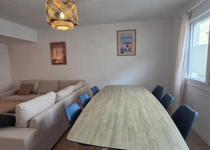 Holiday home Maison De Climatisee A 10 Minutes De Rouen *