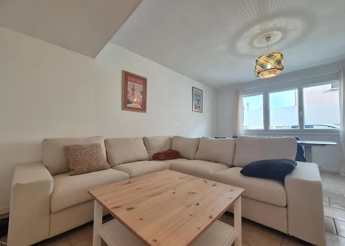 Holiday home Maison De Climatisee A 10 Minutes De Rouen *